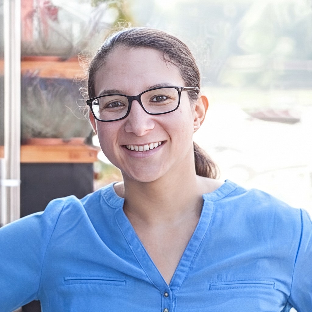 Cassandra Loor