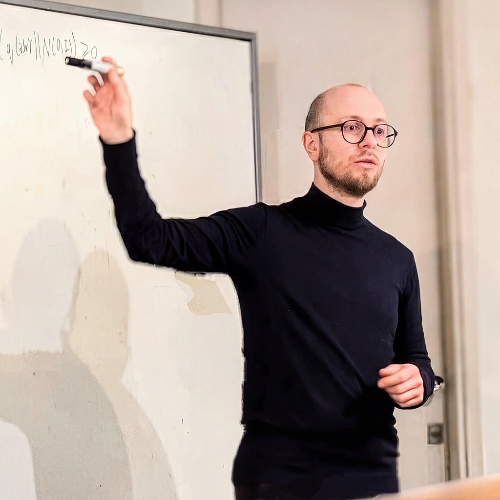 Jakub M. Tomczak